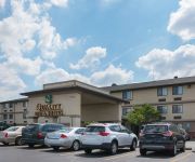 Photo of the hotel Quality Inn & Suites Detroit Metro Airport
