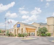 Photo of the hotel Baymont Inn & Suites Pearsall