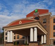 Photo of the hotel Holiday Inn Express & Suites FULTON