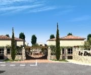 Destination Guide: Sommières (Occitanie, Gard) in France  Tripmondo