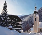 Photo of the hotel Hotel Basur - das Schihotel am Arlberg