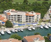 Photo of the hotel Aventuras Club Marina