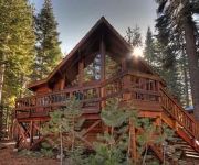 Photo of the hotel Fairway Family Cabin by RedAwning