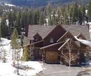 Photo of the hotel Golden Bar Townhome 59 3 Br cabin by RedAwning