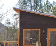 Photo of the hotel Camryn's Loft 1 Br cabin by RedAwning