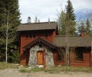 Photo of the hotel Golden Bar 119 2 Br cabin by RedAwning