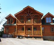 Photo of the hotel Hullabaloo 4 Br cabin by RedAwning