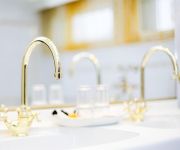 BEST WESTERN HOTEL SEAPORT