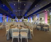 Occidental El Embajador a Royal Hideaway