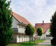 Campanile - Villennes sur Seine - Poissy