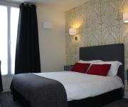 Le Dauphin Paris La Defense