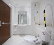 DoubleTree by Hilton Dartford Bridge