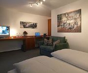 Reinhardts Hotel & Automobilia