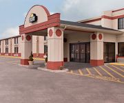 DAYS INN & SUITES YOUNGSTOWN