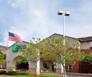 Holiday Inn Express & Suites BENTON HARBOR