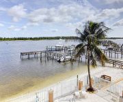 Hutchinson Island Plaza Hotel and Suites