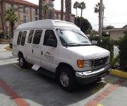 BAYMONT LAX LAWNDALE