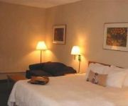 La Quinta Inn & Suites Cleveland Airport West