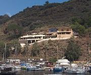 A Pinnata Piccolo Hotel