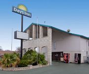 DAYS INN KENEDY