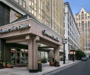 Hampton Inn - Suites Milwaukee Downtown