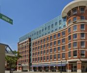 Hampton Inn - Suites Columbus-Downtown OH