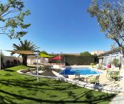 Comfort Hotel Marseille Airport