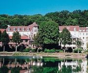 Les Etangs de Corot Small Luxury Hotel