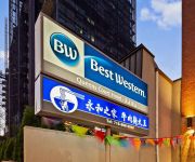 BW QUEENS COURT HOTEL