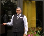 BW ROEHAMPTON HOTEL AND SUITES