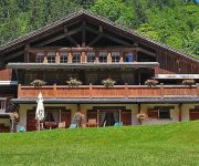 Les Chalets de la Serraz