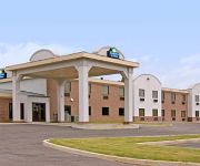 DAYS INN & SUITES WYNNE