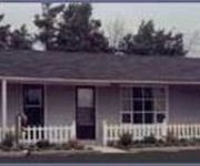 Colonial House Motor Inn