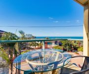 AQUALUNA BEACH RESORT