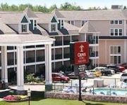 Crown Choice Inn & Suites Lakeview & Waterpark
