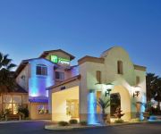 Holiday Inn Express & Suites MANTECA CITY CENTER