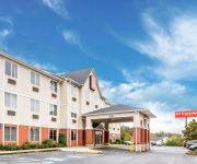 Econo Lodge  Inn & Suites