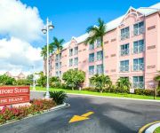 Comfort Suites Paradise Island
