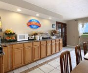 BAYMONT INN & SUITES ROCHELLE