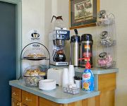 SUPER 8 E LANSING UNIV AREA