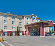 DAYS INN & SUITES COCHRANE