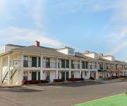 BAYMONT INN & SUITES CALHOUN