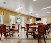 BAYMONT INN & SUITES WARNER RO