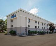 BAYMONT INN & SUITES DETROIT A