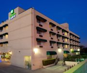 Holiday Inn Express & Suites PASADENA-COLORADO BLVD.