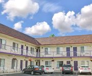 Knights Inn By The Falls