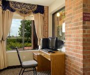 BAYMONT INN & SUITES BOONE