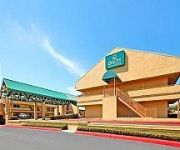 Rodeway Inn & Suites Fiesta Park