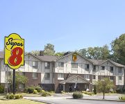 SUPER 8 RICHMOND CHAMBERLAYN