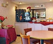 SUPER 8 MOTEL - STOCKBRIDGE